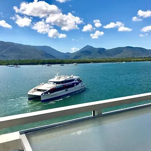https://cairns-waterfront-harbourlights.cairnshotels4all.com