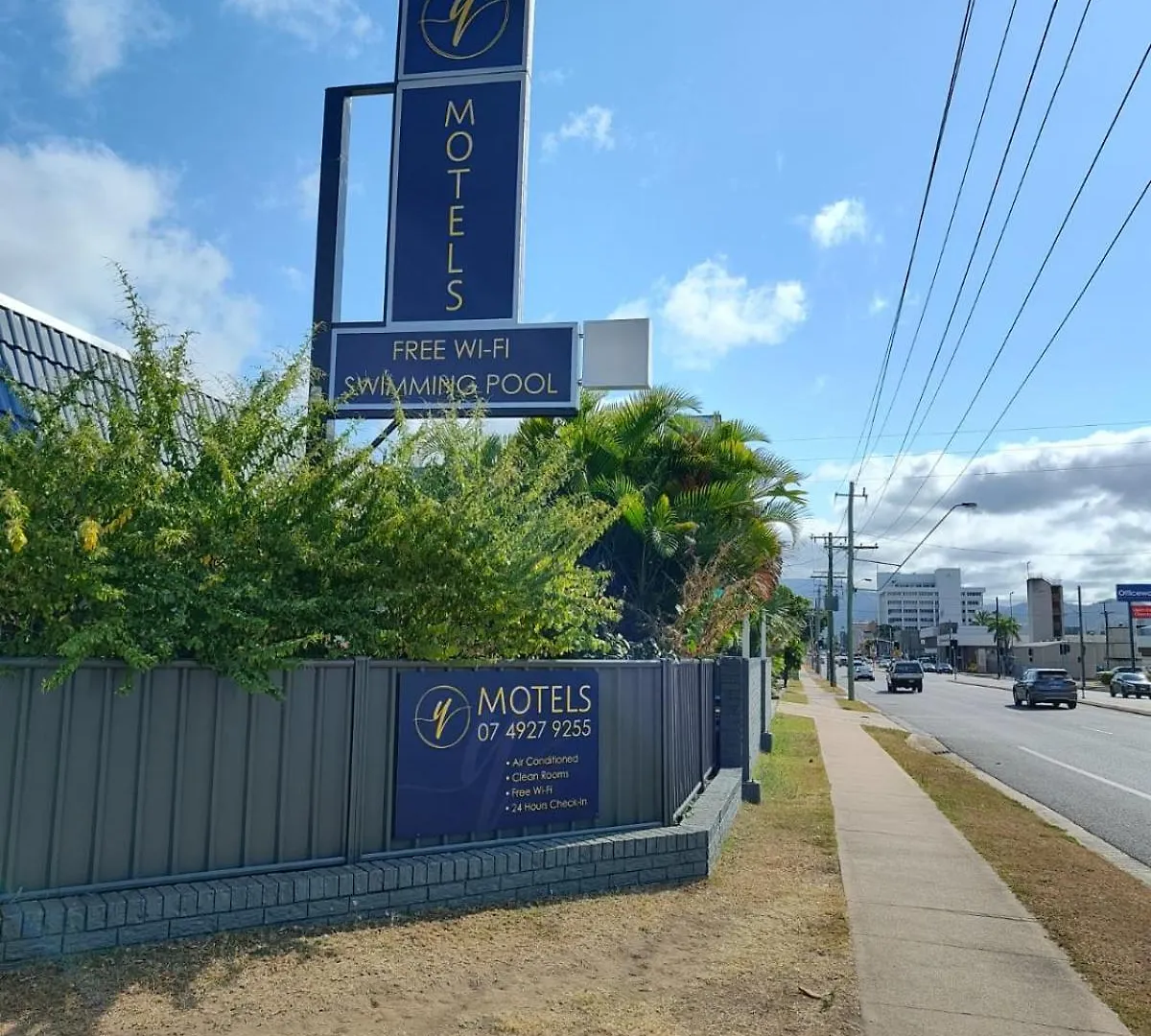 Y Motels Rockhampton 3*,  Australia