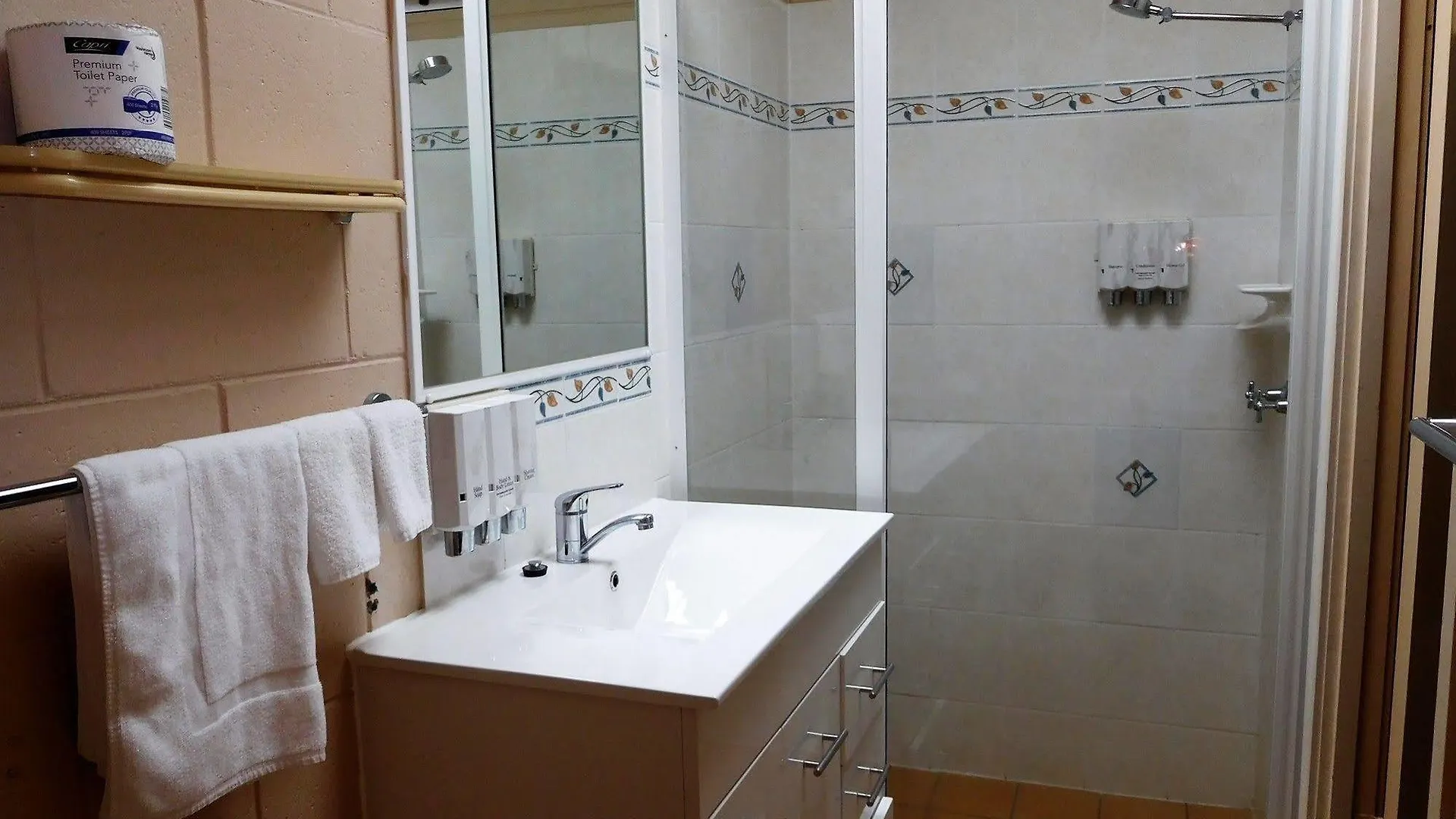 Y Motels Rockhampton